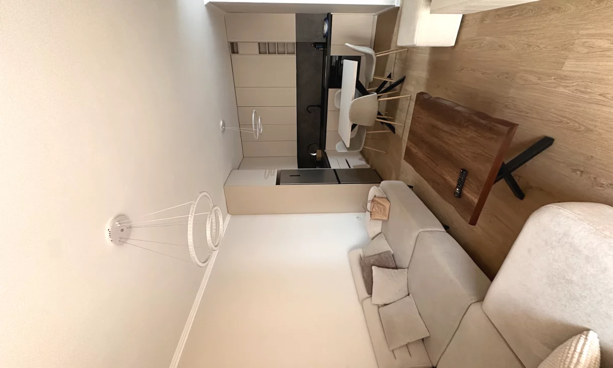 House for Rent Apartment in Tirana, 2+1, Furniture Furnished, Payment 1,000  Euro.