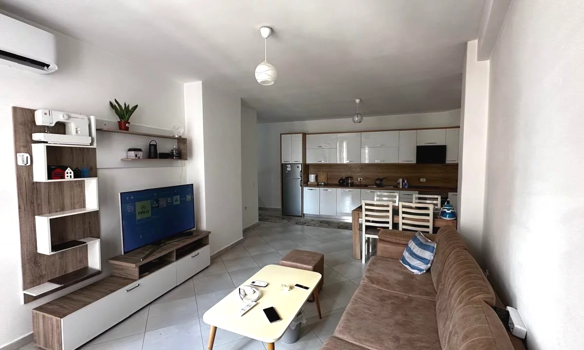 House for Rent Apartment in Tirana, 2+1, Furniture Furnished, Payment 55,000  Leke.