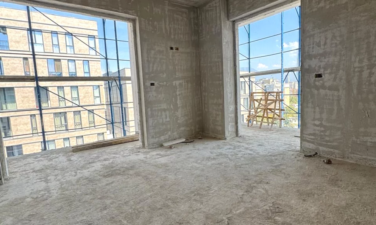 Shtepi ne shitje Apartament ne Tirane, 2+1, Mobilimi Bosh, pa mobiluar, Pagesa 164,610  Euro.