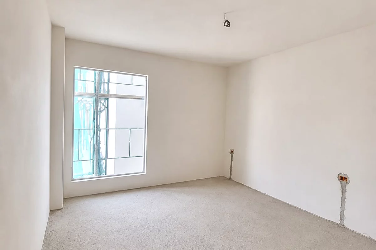 Shtepi ne shitje Apartament ne Tirane, 1+1, Mobilimi Bosh, pa mobiluar, Pagesa 57,700  Euro.