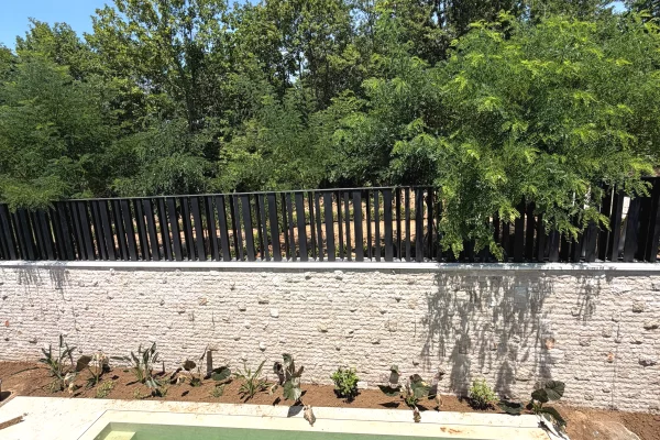 Shtepi me qera 4+1 ne Tirane - 5,000 Euro