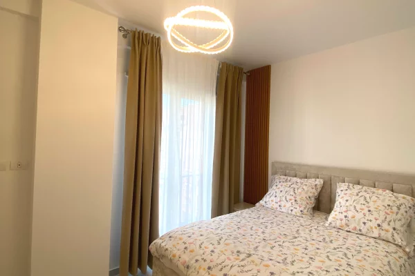 Shtepi me qera Apartament ne Tirane, 2+1, Mobilimi E mobiluar, Pagesa 85,000  Leke.