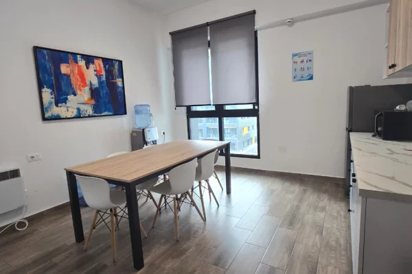 AMBIENT ZYRE ME QIRA TE SQUARE 21 