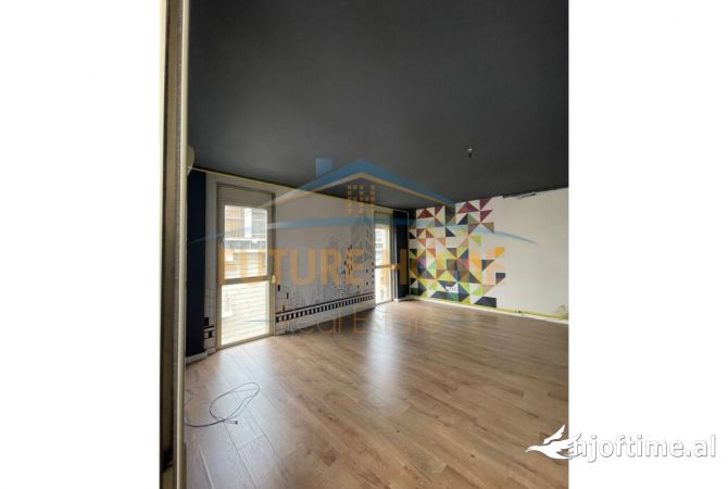 Qera Ambient 700Euro , Qender