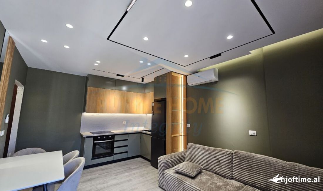 Shtepi me qera Apartament ne Tirane, 2+1, Mobilimi E mobiluar, Pagesa 600  Euro.