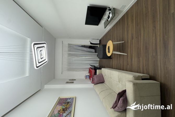 Shitet 1+1+Verandë , Fresku 82.000€