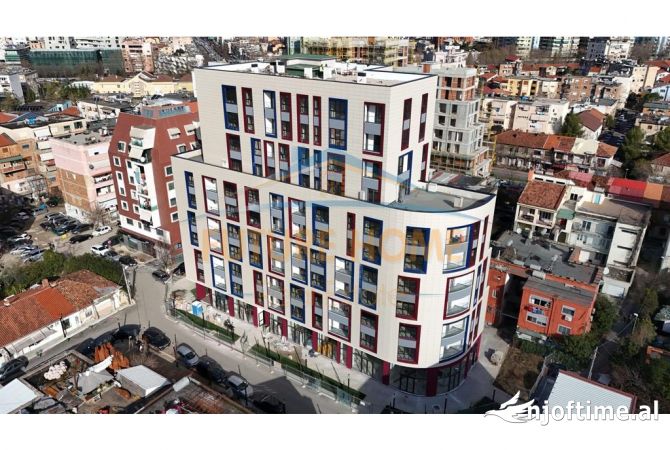 Shitet 3+1+2, Komuna e Parisit