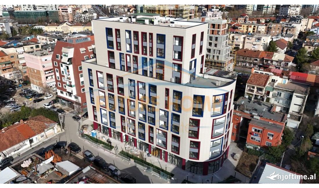 Appartamento in vendita a Tirana 3+1, Vuoto