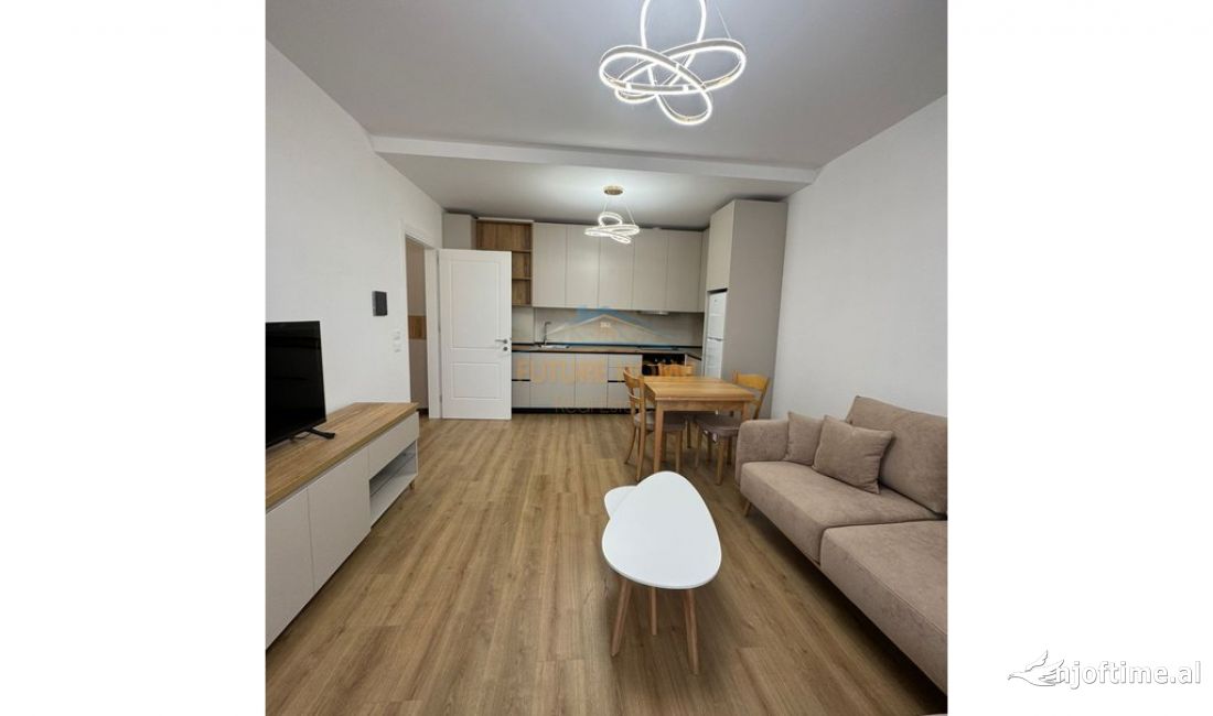 Shtepi me qera Apartament ne Tirane, 1+1, Mobilimi E mobiluar, Pagesa 1,000  Euro.