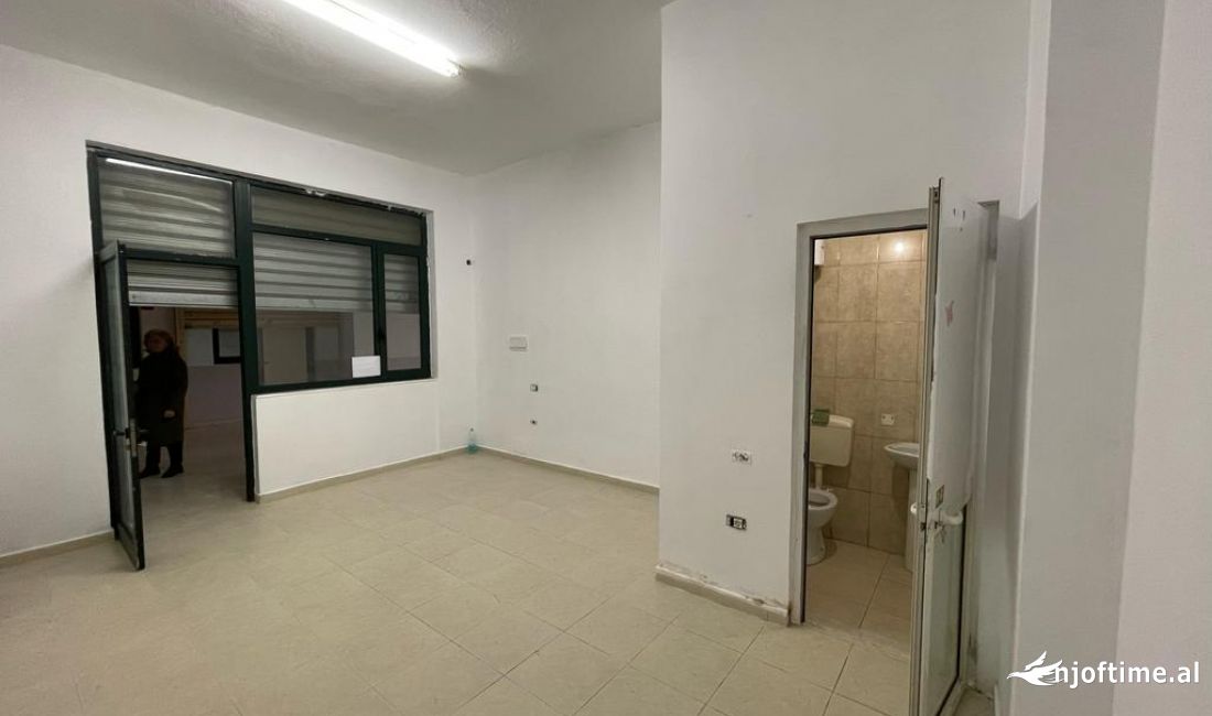 Ambient me Qera , Myslym Shyri 350Euro