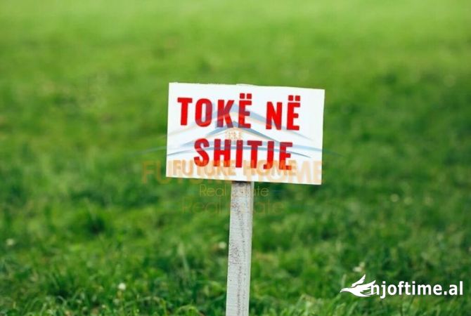 Truall ose Toke ne Tirane - 500,000 Euro