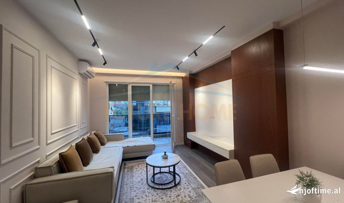 Shtepi me qera Apartament ne Tirane, 1+1, Mobilimi E mobiluar, Pagesa 600  Euro.