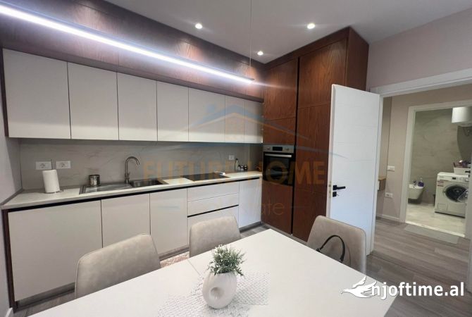 Shtepi me qera Apartament ne Tirane, 1+1, Mobilimi E mobiluar, Pagesa 600  Euro.