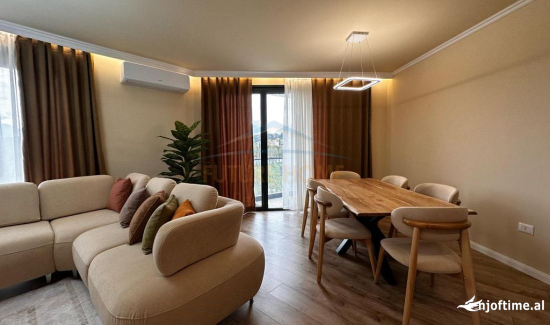 Shtepi me qera Apartament ne Tirane, 2+1, Mobilimi E mobiluar, Pagesa 1,200  Euro.