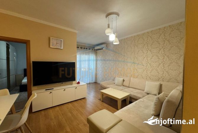 Shtepi me qera Apartament ne Tirane, 1+1, Mobilimi E mobiluar, Pagesa 650  Euro.