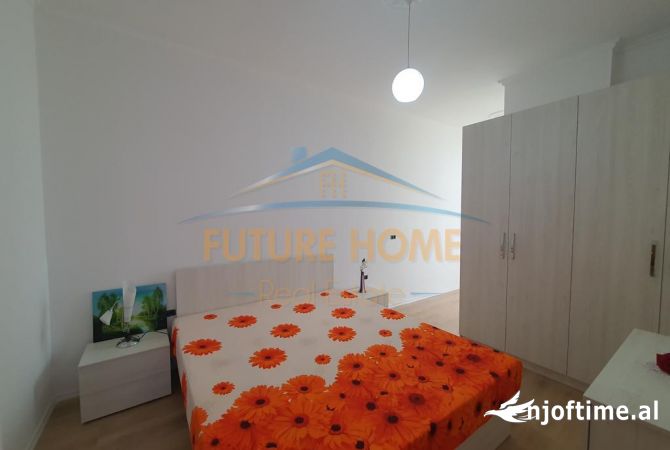 Shtepi ne shitje Apartament ne Tirane, 2+1, Mobilimi Pjeserisht e mobiluar, Pagesa 125,000  Euro.