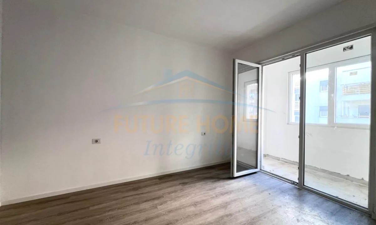 Appartamento in vendita a Tirana 1+1, Vuoto