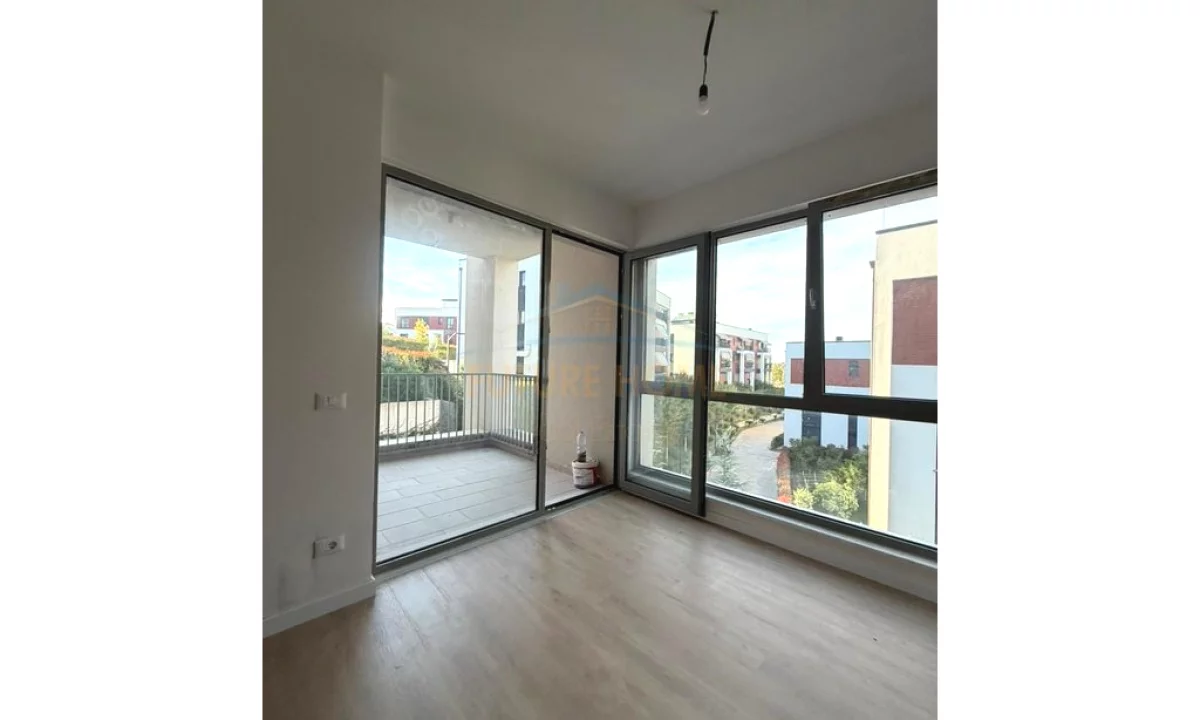 Shtepi me qera Apartament ne Tirane, 2+1, Mobilimi Bosh, pa mobiluar, Pagesa 1,200  Euro.