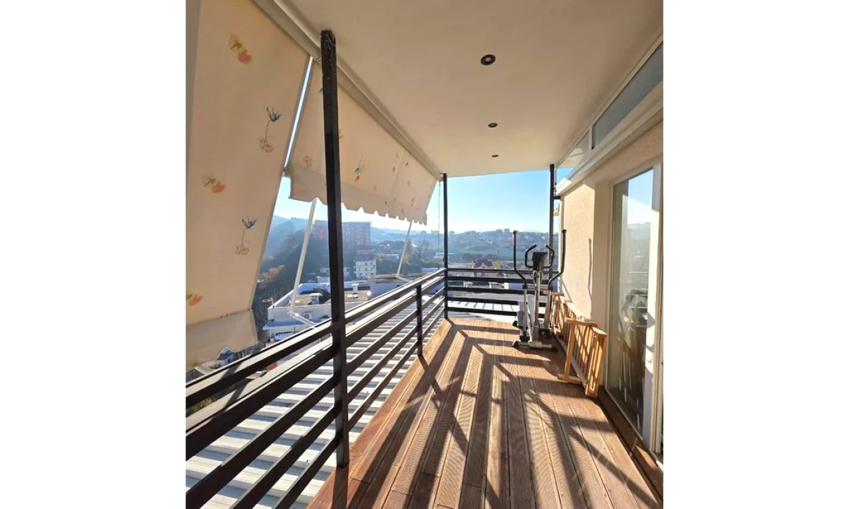 Shtepi me qera Apartament ne Tirane, 2+1, Mobilimi E mobiluar, Pagesa 700  Euro.