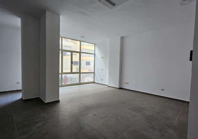 Business Property in Sale 3+1 in Tirana - 57,000 Euro