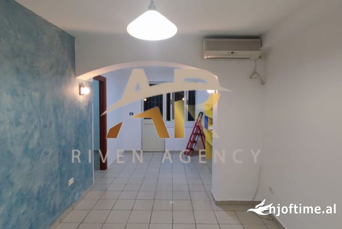 Jepet me qera ambjent biznesi Sheshi Willson