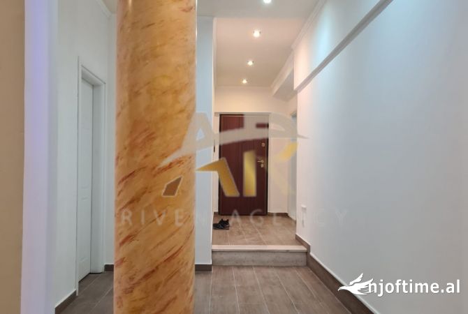 Jepet me qera ambjent biznesi tek Qytet Studenti