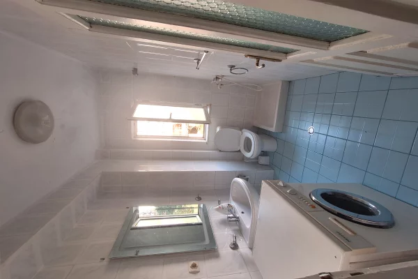 Appartamento in vendita a Tirana 2+1, SemiArredato