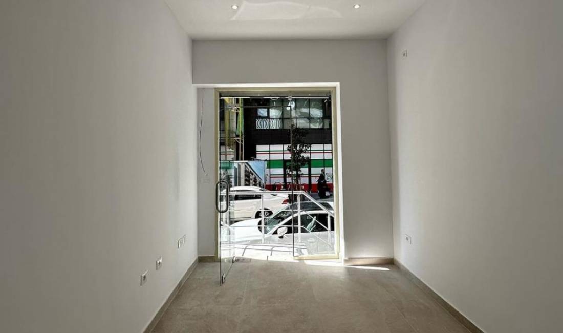 SHITET DYQAN TE RRUGA E KOSOVAREVE 