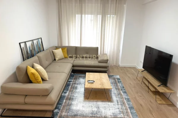 Qira, Apartament 1+1, Ne Rrugen e plazhit perball Hotel Florida EL132448