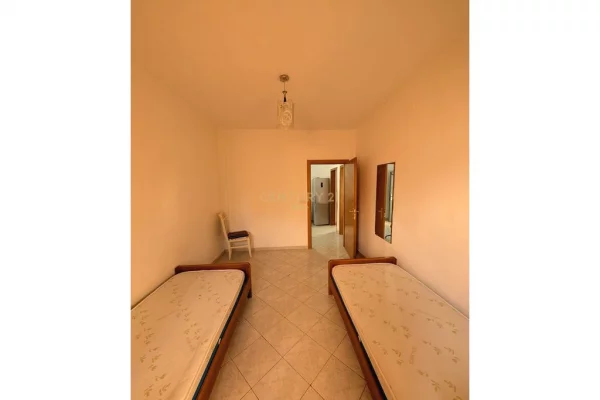 Appartamento in affitto a Tirana 2+1, Arredato