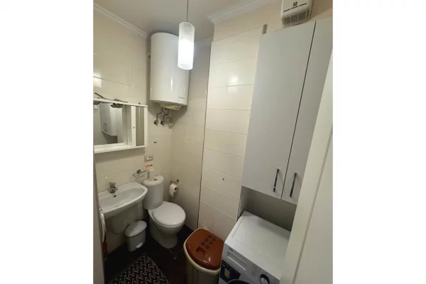 Appartamento in affitto a Tirana 2+1, Arredato