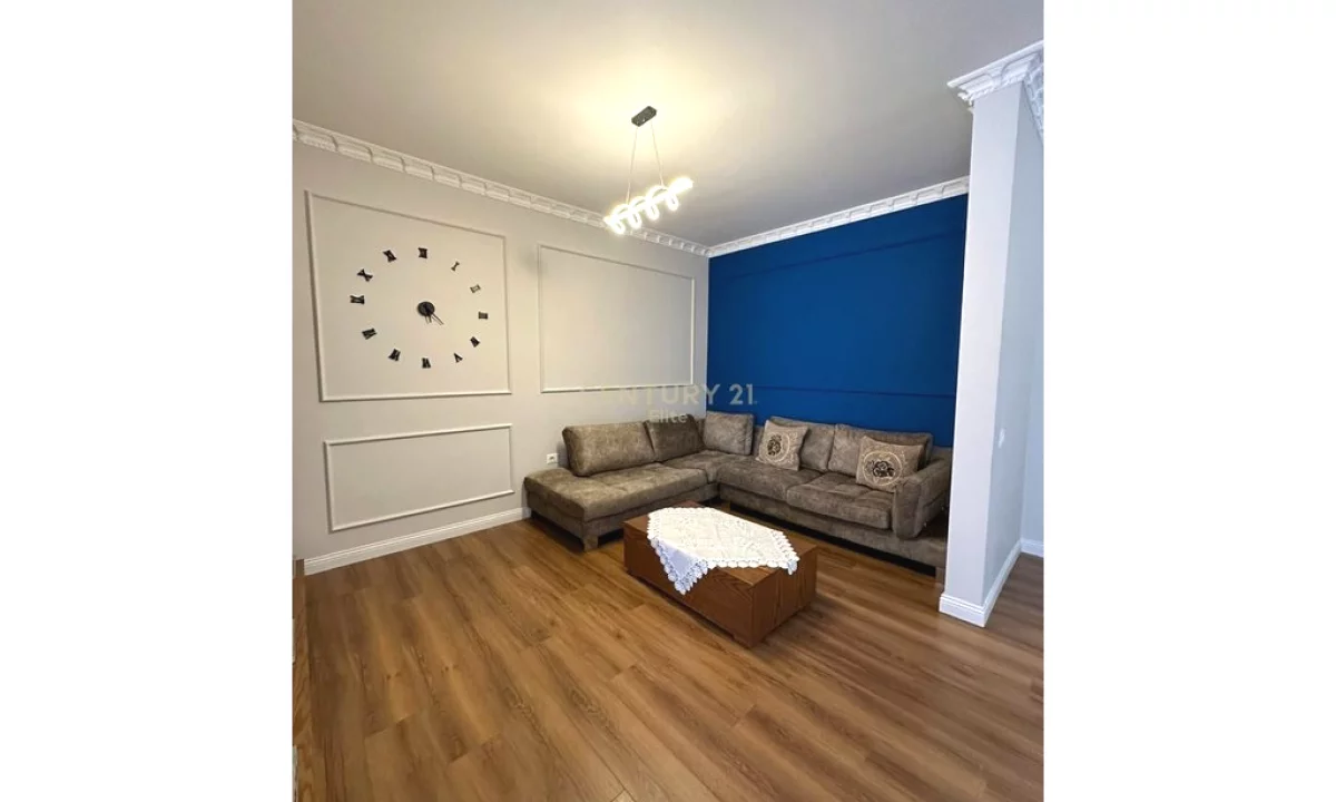 Shtepi me qera Apartament ne Tirane, 2+1, Mobilimi E mobiluar, Pagesa 650  Euro.