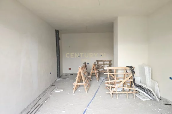 Shtepi ne shitje Apartament ne Tirane, 1+1, Mobilimi Bosh, pa mobiluar, Pagesa 86,850  Euro.