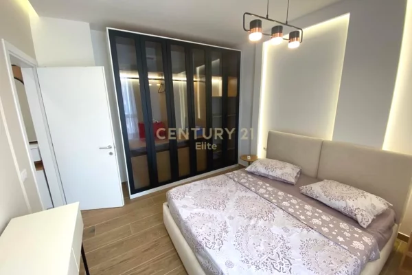 Shtepi me qera Apartament ne Tirane, 1+1, Mobilimi E mobiluar, Pagesa 830  Euro.
