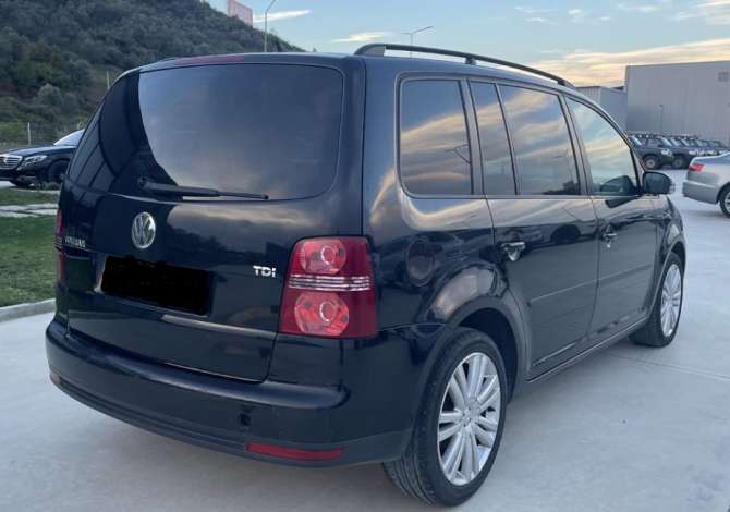 Auto in Vendita a Tirana - 5,800 Euro