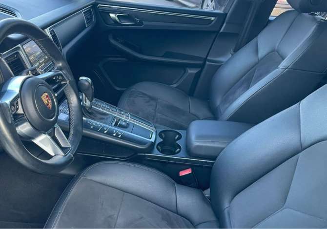 Auto in Vendita a Tirana, Porsche, 2015 Benzine,Kambio Automatik Pagamento 31,000  Euro.