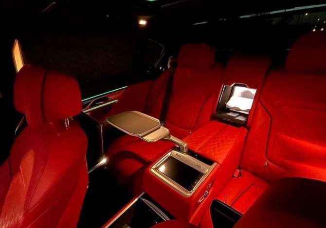 Auto in Vendita a Tirana, BMW, 2021 Benzine,Kambio Automatik Pagamento 200,000  Euro.