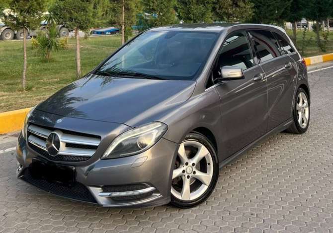 Auto in Vendita a Tirana - 12,000 Euro