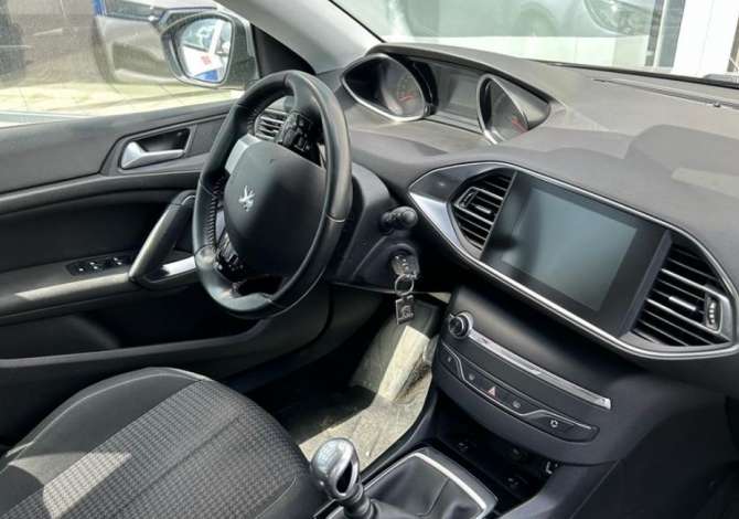 Noleggio Auto a Tirana - 55 Euro