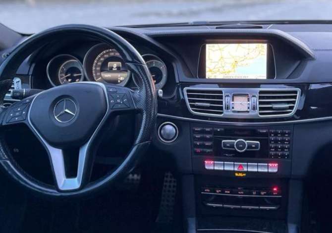 Auto in Vendita a Durazzo, Mercedes-Benz, 2015 Diesel,Kambio Automatik Pagamento 18,900  Euro.