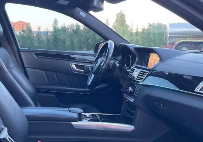 Auto in Vendita a Durazzo, Mercedes-Benz, 2015 Diesel,Kambio Automatik Pagamento 18,900  Euro.