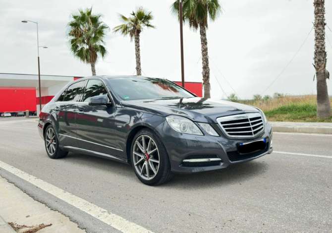 Auto in Vendita a Lushnja - 10,500 Euro