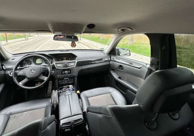 Auto in Vendita a Lushnja, Mercedes-Benz, 2011 Diesel,Kambio Automatik Pagamento 10,500  Euro.