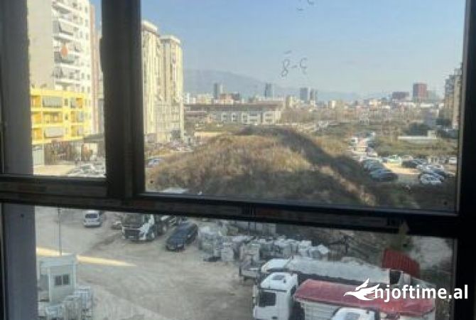 jepet me qira 1+1 tek fusha e avicionit 