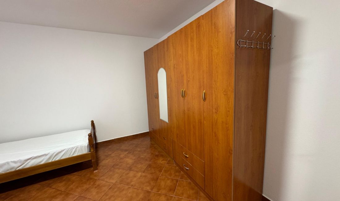 Shtepi me qera Apartament ne Tirane, 1+1, Mobilimi E mobiluar, Pagesa 350  Euro.