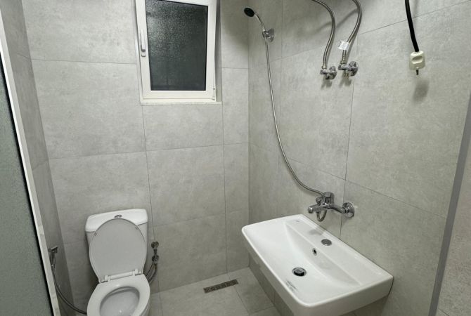 Shtepi me qera Apartament ne Tirane, 1+1, Mobilimi E mobiluar, Pagesa 350  Euro.