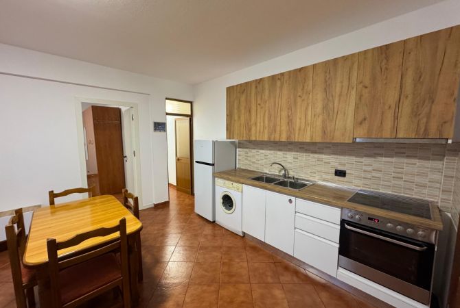 Shtepi me qera Apartament ne Tirane, 1+1, Mobilimi E mobiluar, Pagesa 350  Euro.