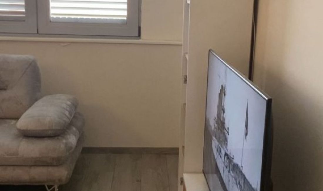Shtepi me qera Apartament ne Tirane, 1+1, Mobilimi E mobiluar, Pagesa 500  Euro.