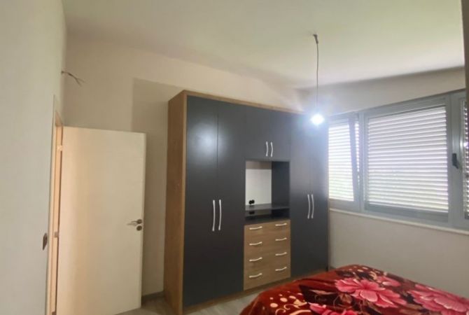 Shtepi me qera Apartament ne Tirane, 1+1, Mobilimi E mobiluar, Pagesa 500  Euro.