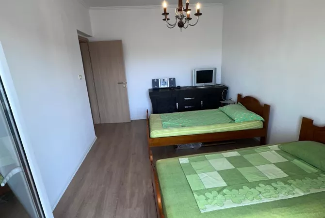 SHITET APARTAMENT 2+1 TEK RRUGA BARDHYL 